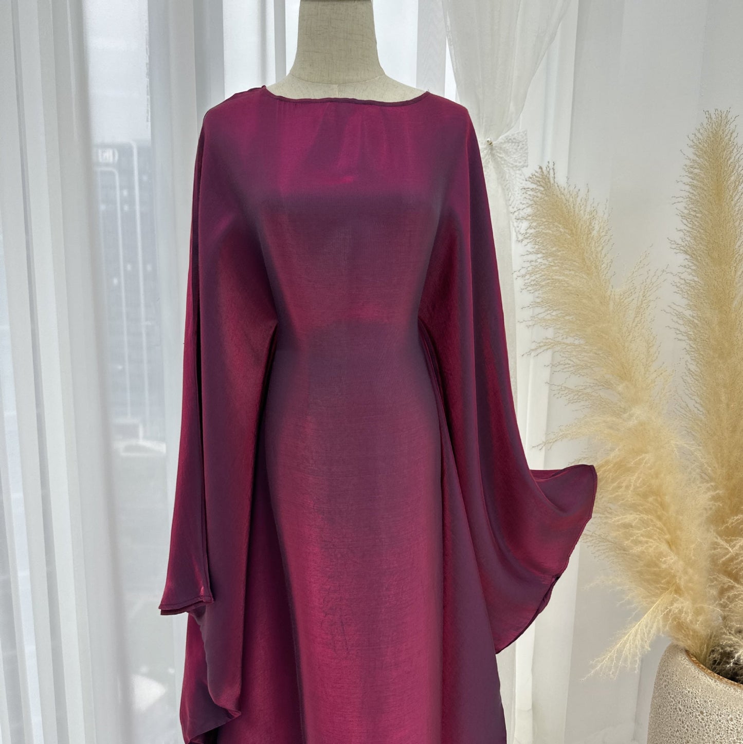 Luvik | Elegantti Juhlamekko Robe LR770