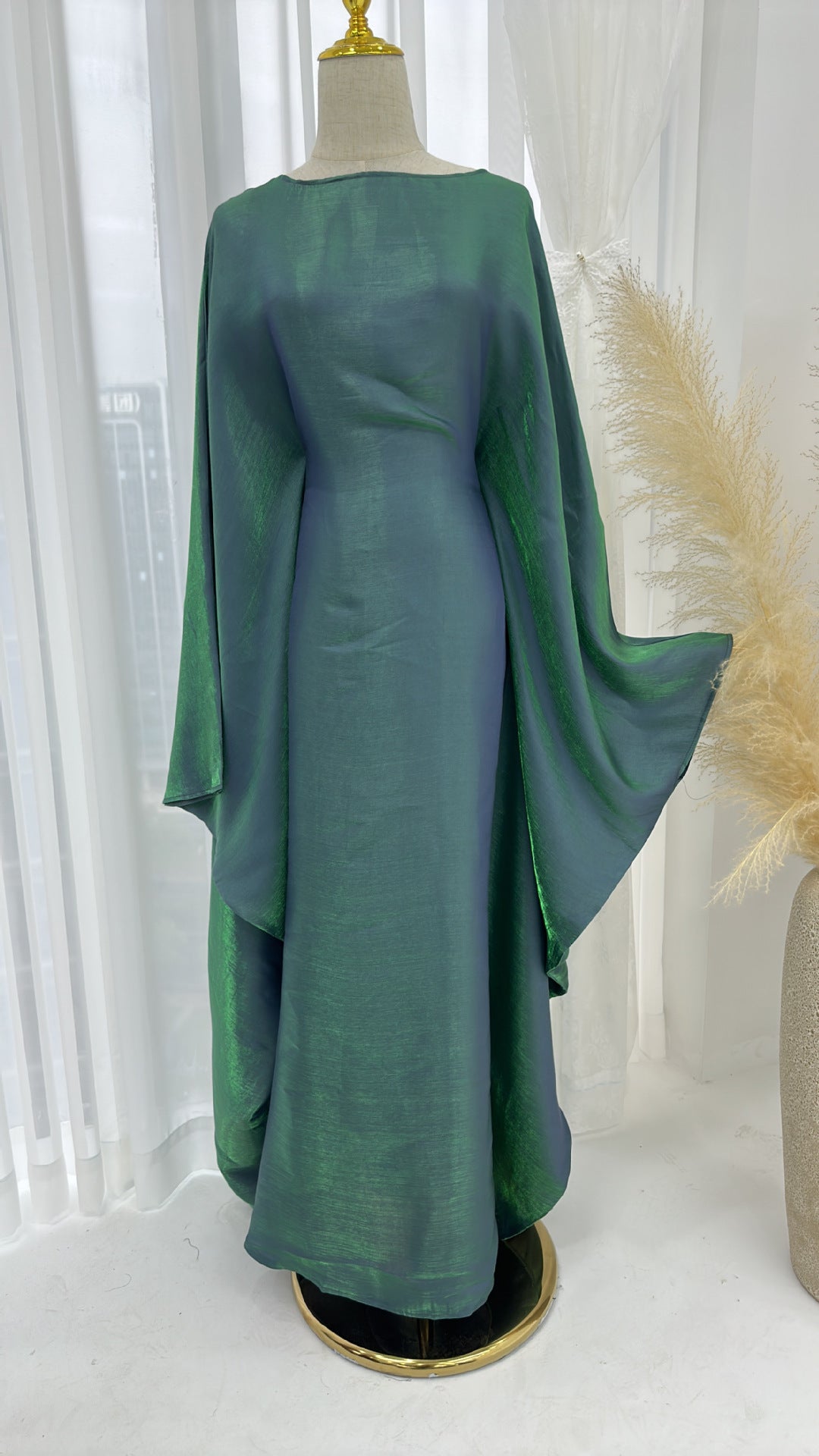 Luvik | Elegantti Juhlamekko Robe LR770
