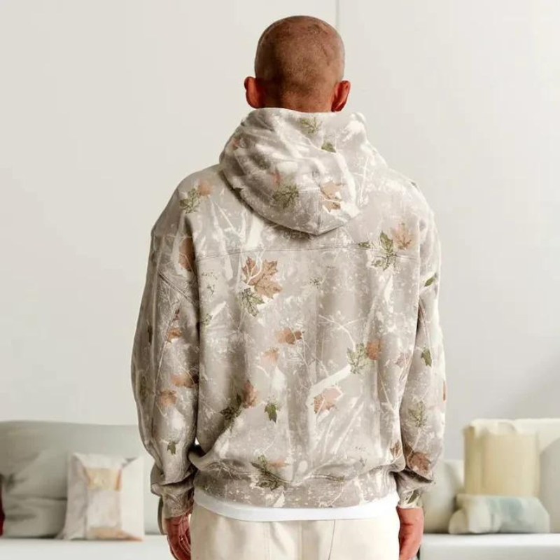 Luvik | Rebellion Muotitieto Hoodie Camouflage-vaahteranlehtiprintillä ja kengurutaskulla