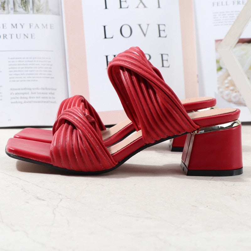 Luvik | Kauniit Pretend Pump Sandaletteet