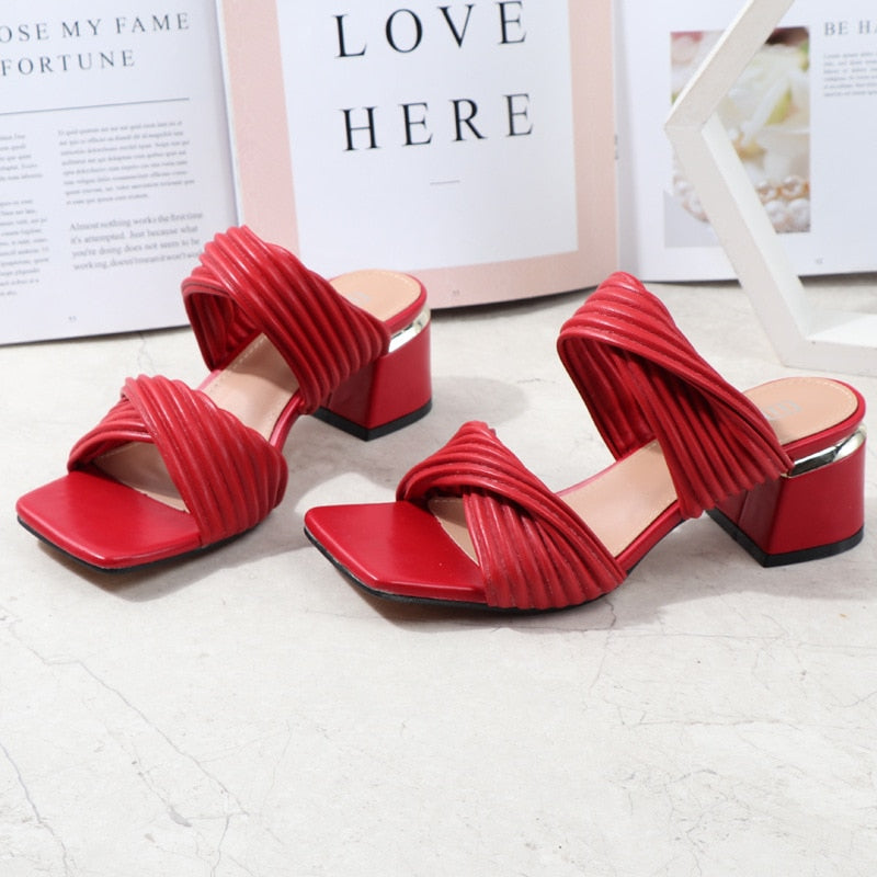 Luvik | Kauniit Pretend Pump Sandaletteet