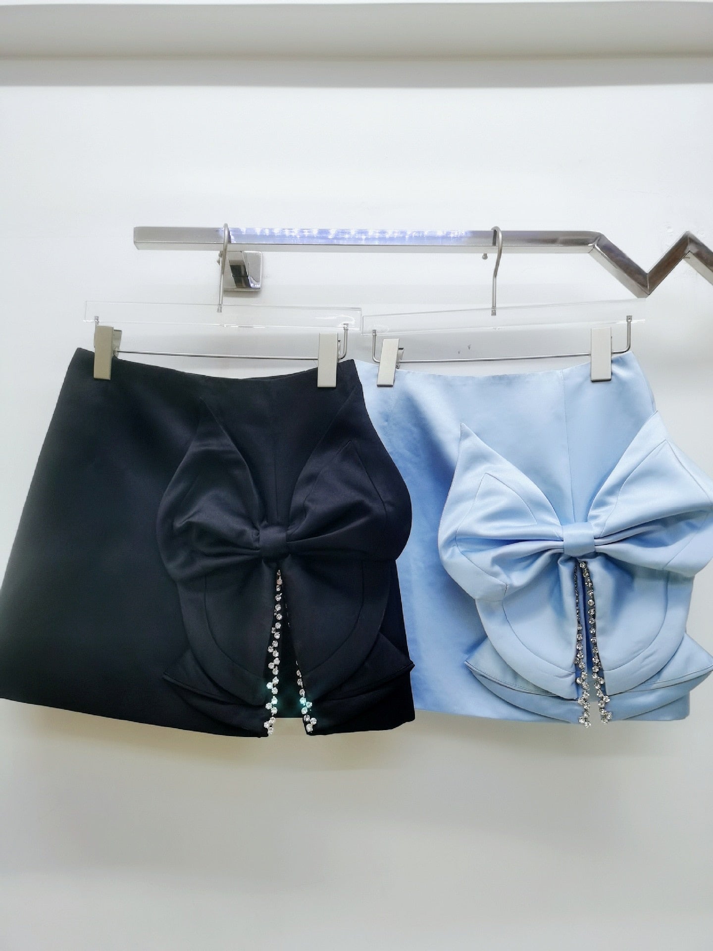 Luvik | Born To Be Bold Mini Hame