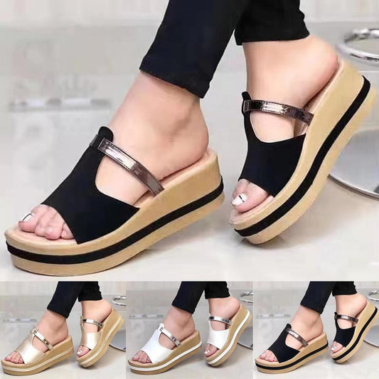 Luvik | T-Strap Plattformflipflops naisille