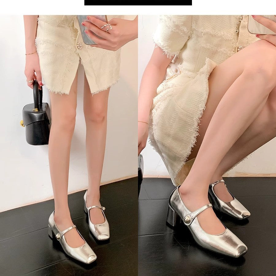 Naisten Quadro-Toe Mary Jane Ballerinat tyylikkäällä metallic-pinnoitteella Luvik