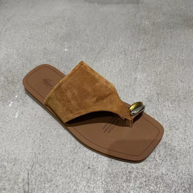 Naisten muoti flip-flops metallikoristeella Luvik