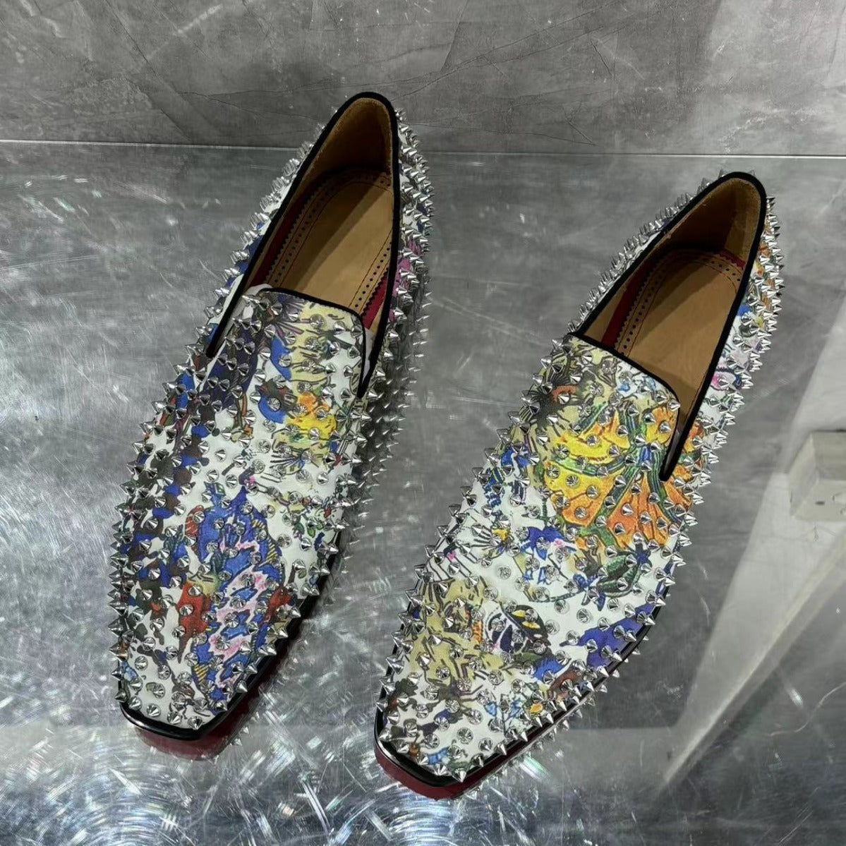 Miesten Piikkipohjaiset Slip-On Loafers Luvik
