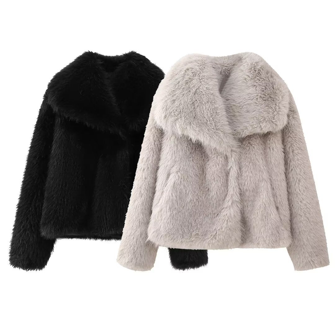 Luvik | Ajaton ja Elegantti Faux Fur Takki