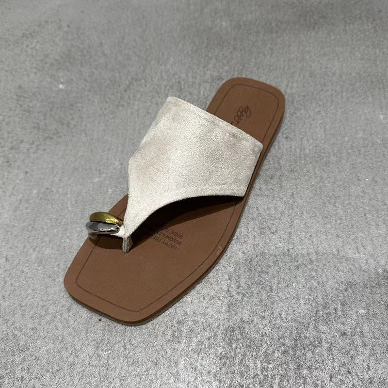 Naisten muoti flip-flops metallikoristeella Luvik