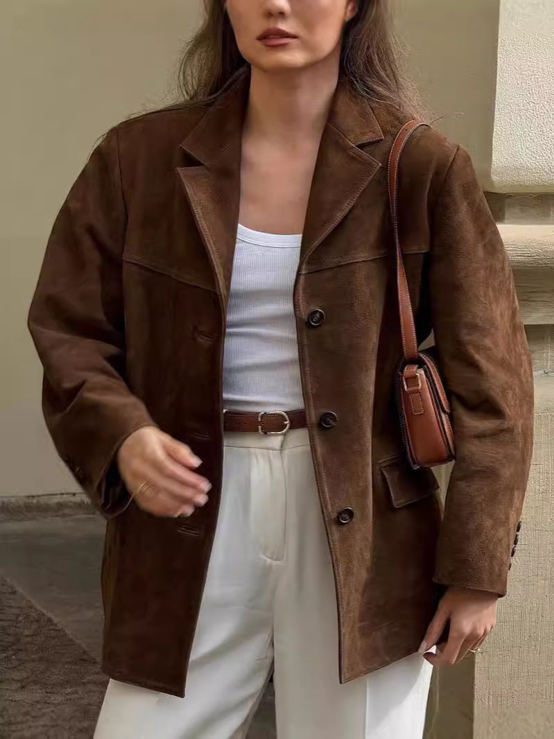 Naisten mokkanahkaoptikalla oleva blazer jacket, jossa on moderni leikkaus Luvik