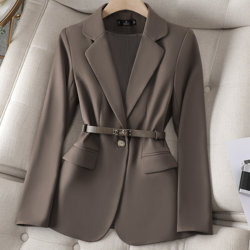 Luvik | Custom blazer with stylish details