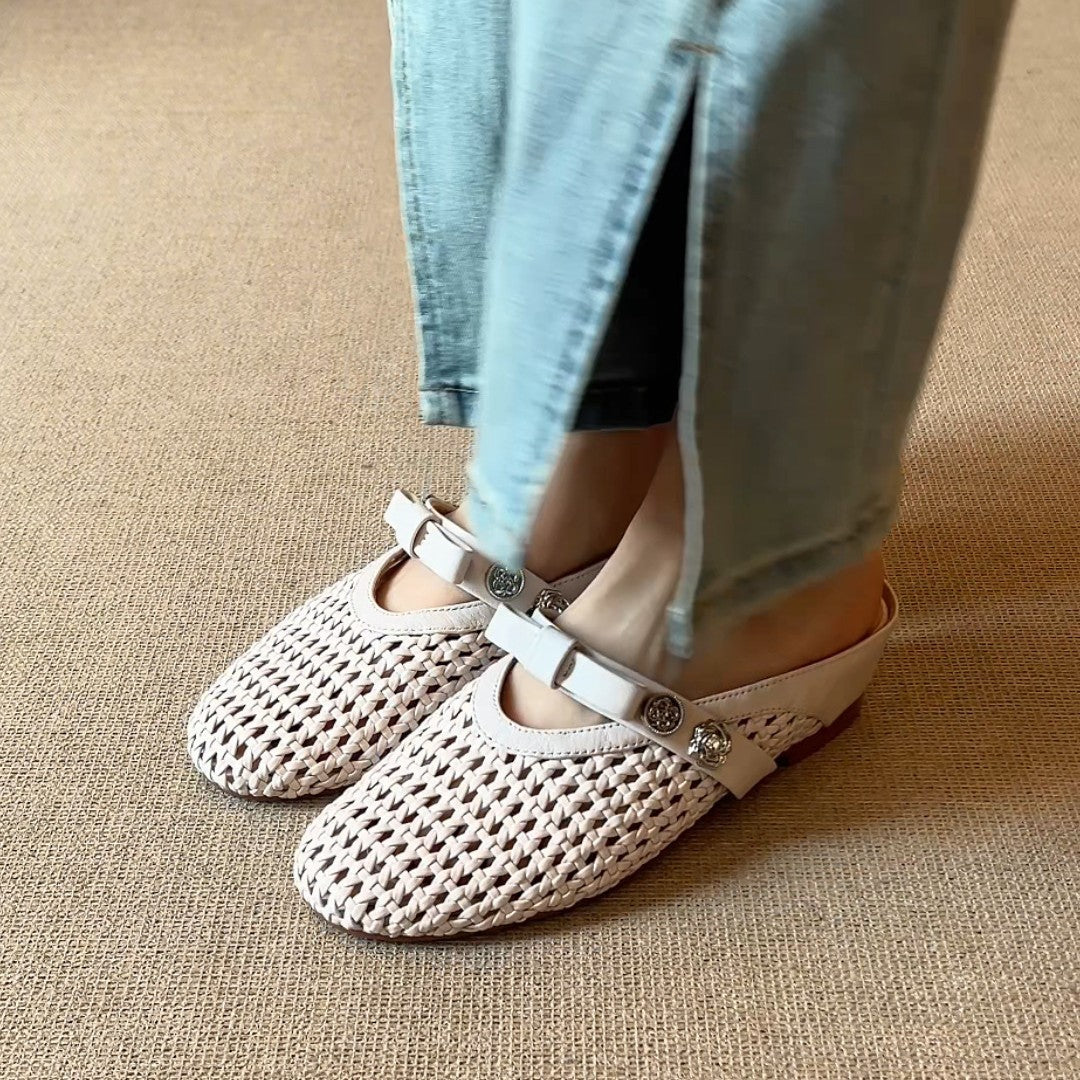 Femme Mesh Slip-On Mules koristeellisella kaari- ja nappidetaille Luvik