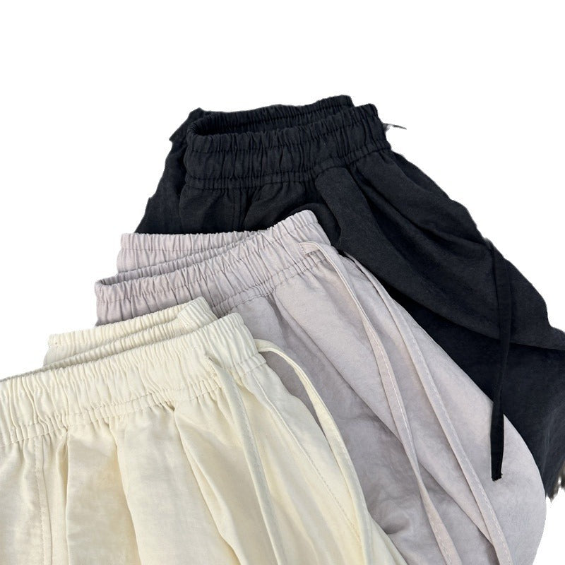 Femme Korkeavyötäröiset Rennot Shorts Luvik