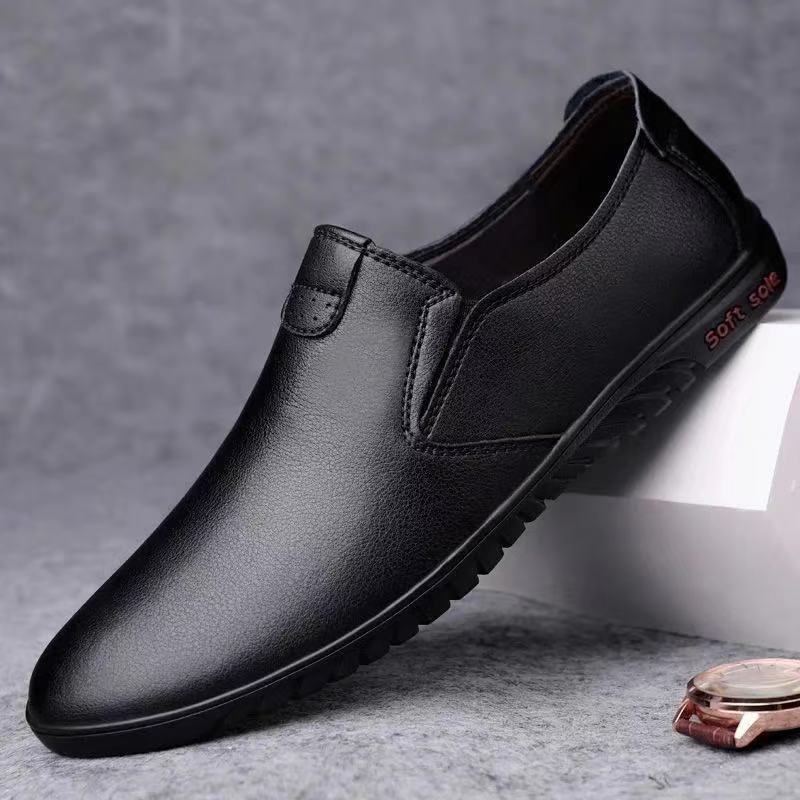 Miesten Slip-On Vapaa-ajan Nahkakengät pehmeällä pohjalla Luvik