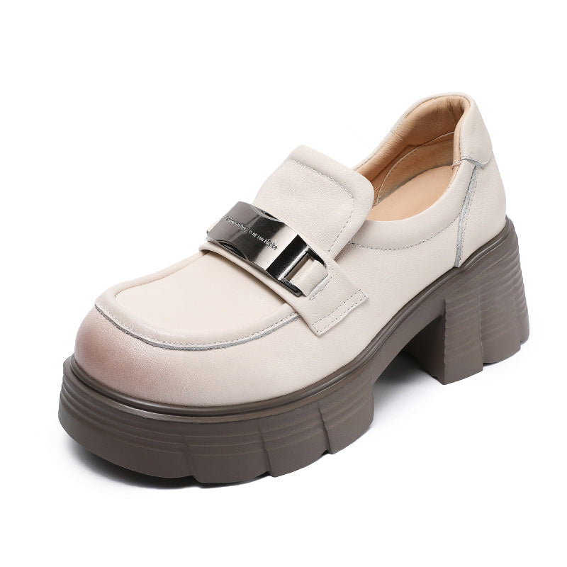 Naisten Chunky Platform Sandalit koristeellisella soljella Luvik
