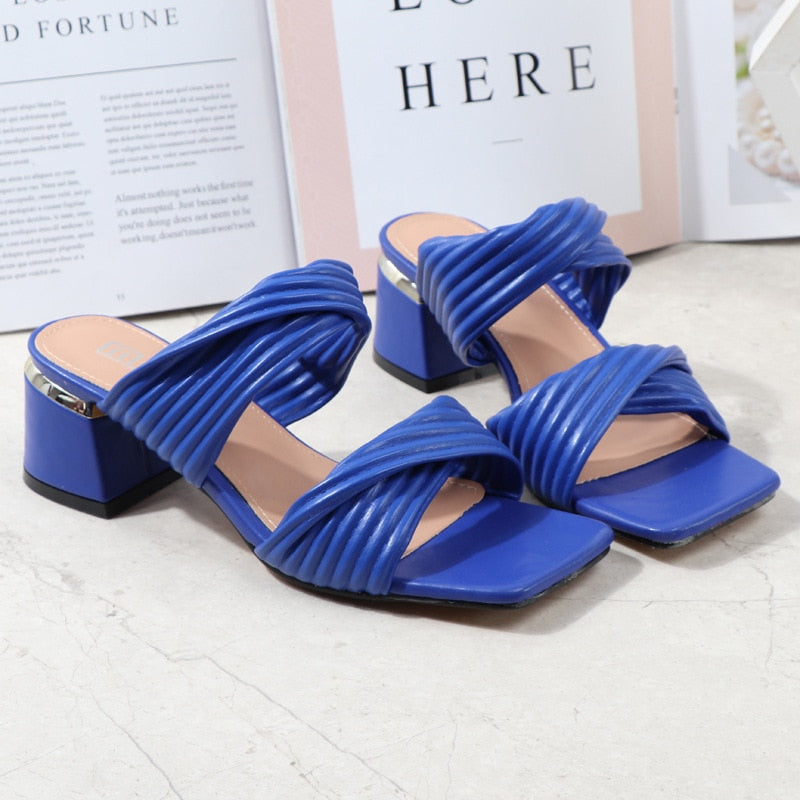 Luvik | Kauniit Pretend Pump Sandaletteet