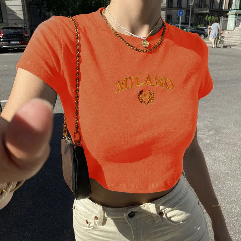 Luvik | Trendy Milano Crop Top naisille
