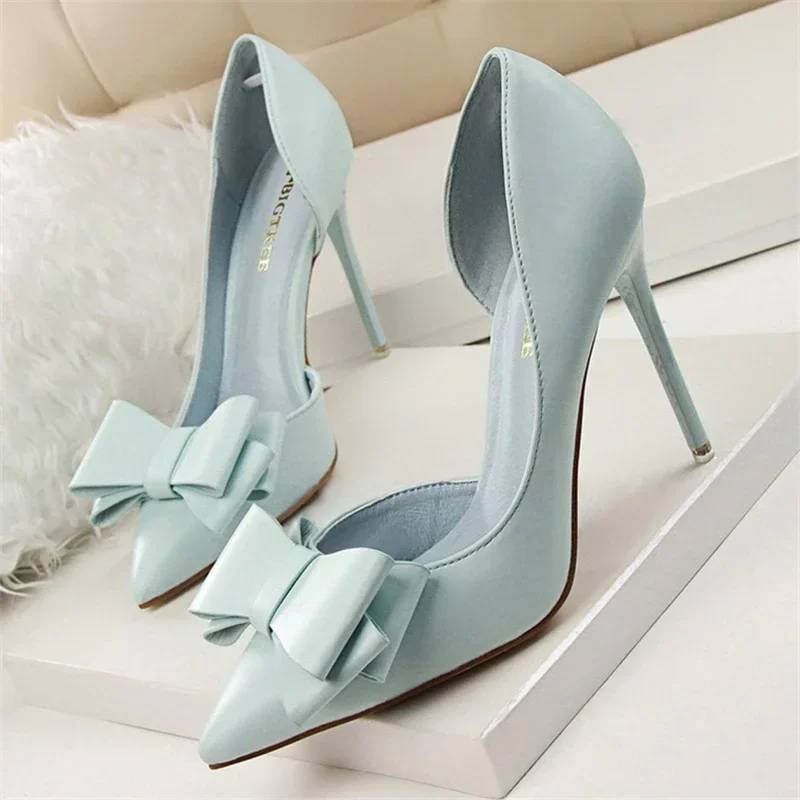 Luvik | Sormus pikkusormessani Stiletto