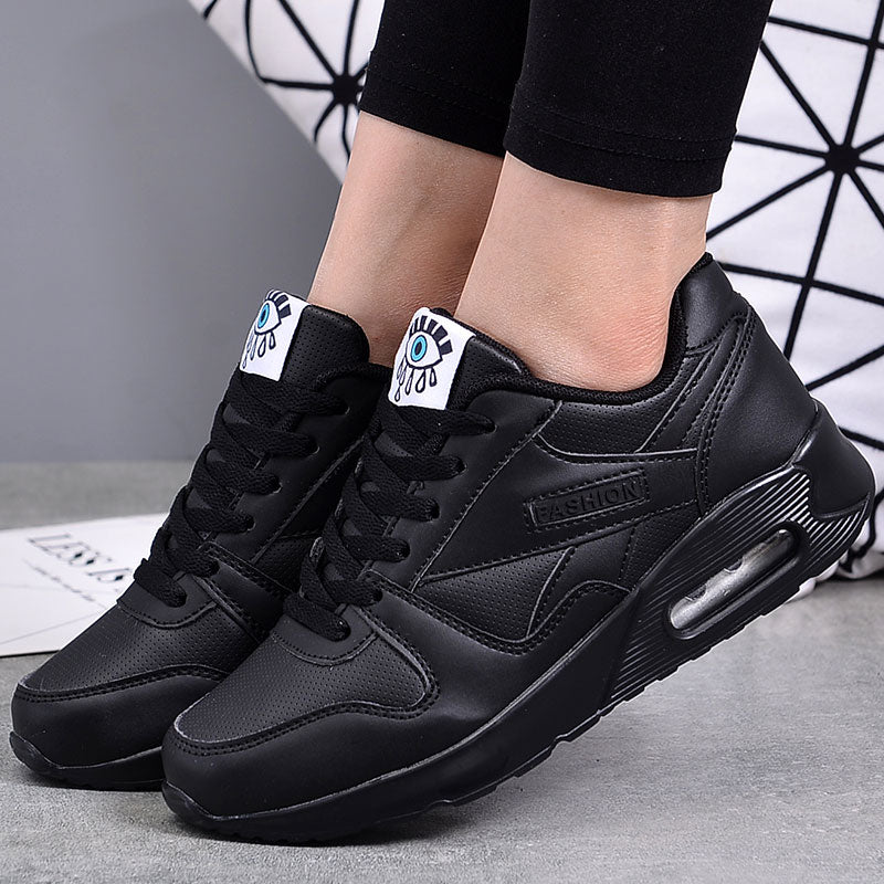 Luvik | Air Sneaker Hip Värit