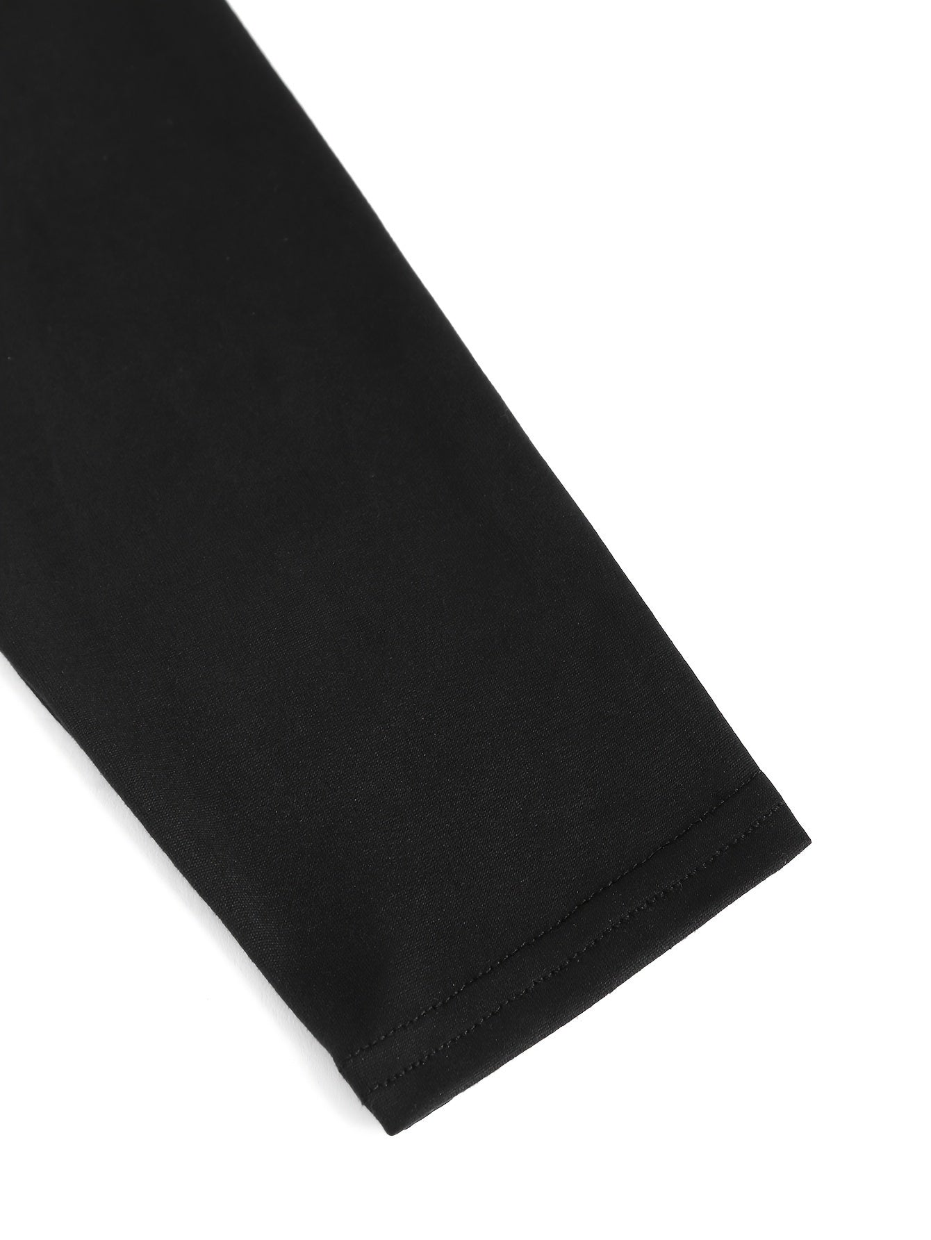 Luvik | Tyylikäs topi vesiputouskauluksella ja koristeelliset laskokset