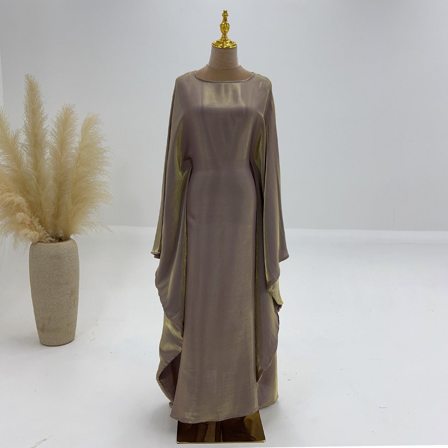 Luvik | Elegantti Juhlamekko Robe LR770