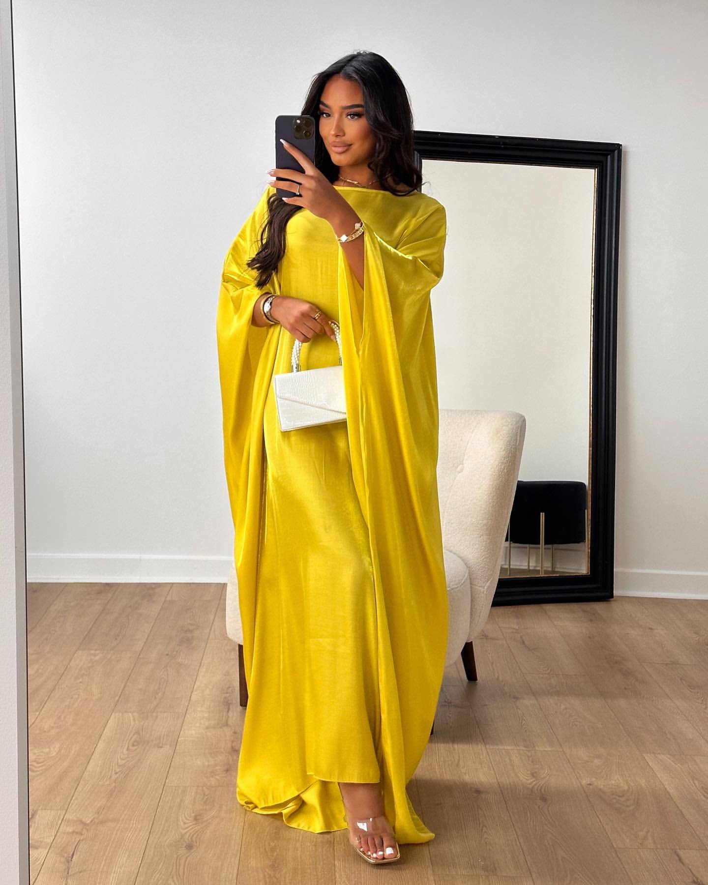Luvik | Elegantti Juhlamekko Robe LR770