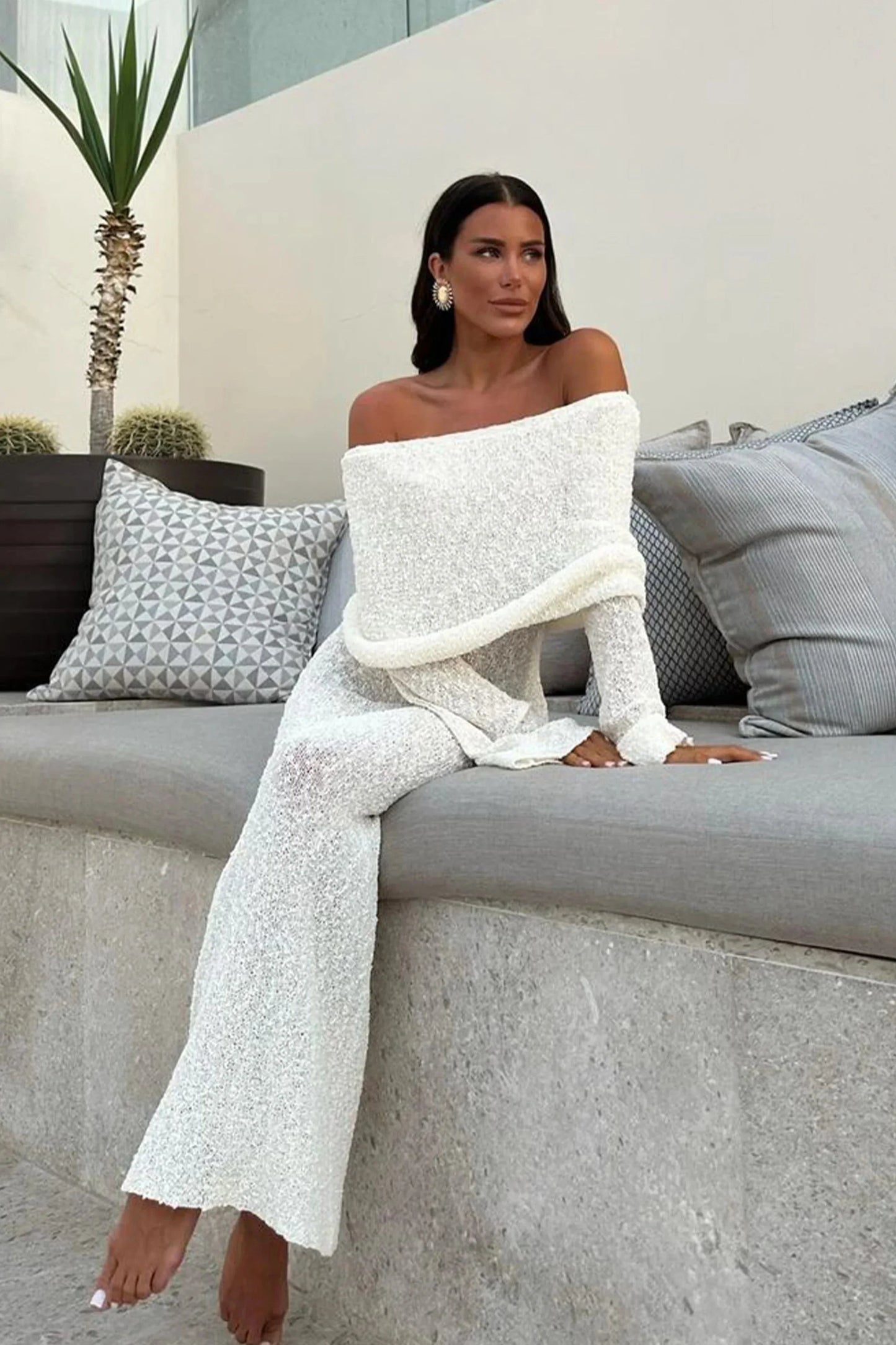 Luvik | Off Shoulder Neule Maksimekko