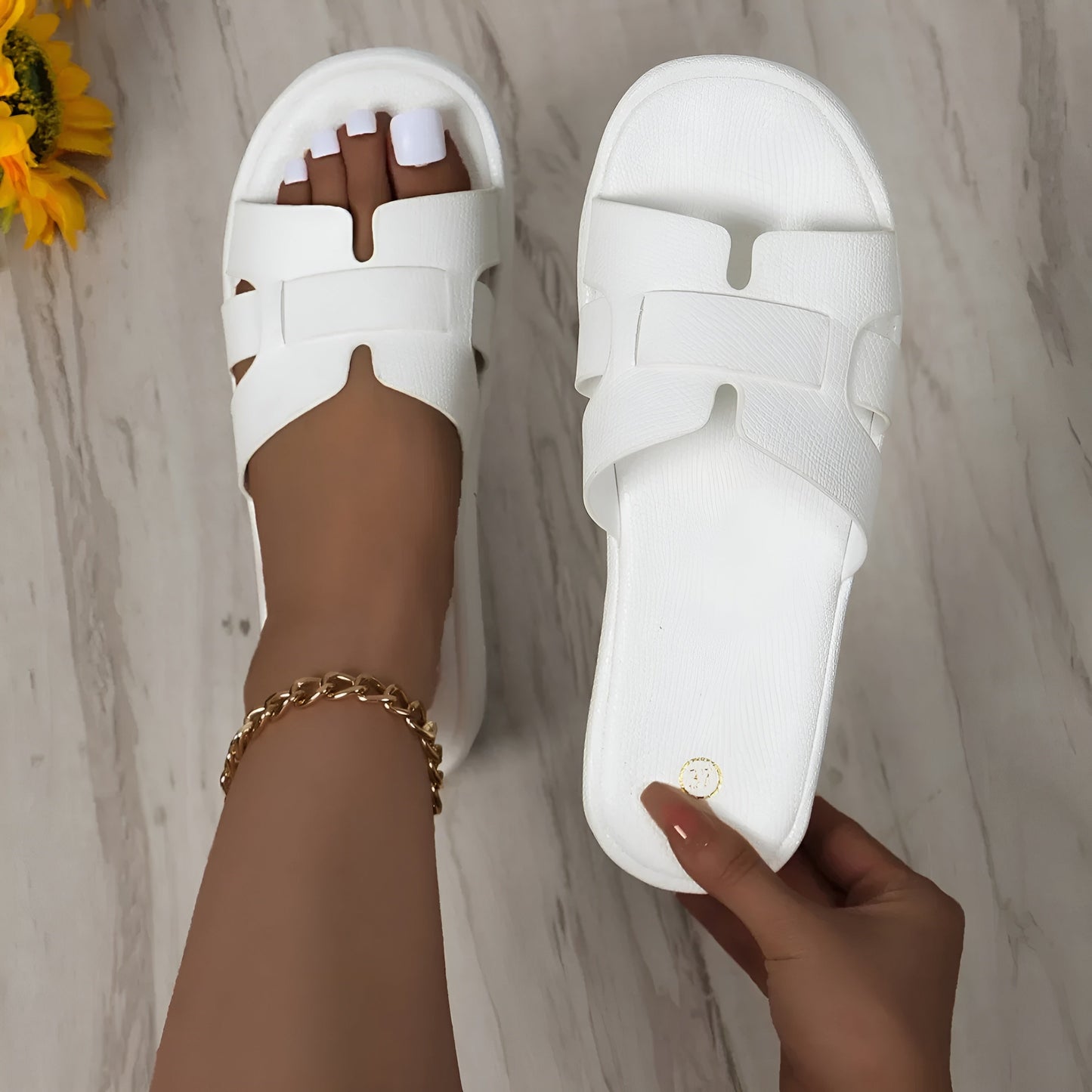 Luvik | Mukavat Flip Flops Sandaalit Paksulla Pohjalla Ja Liukumattomalla