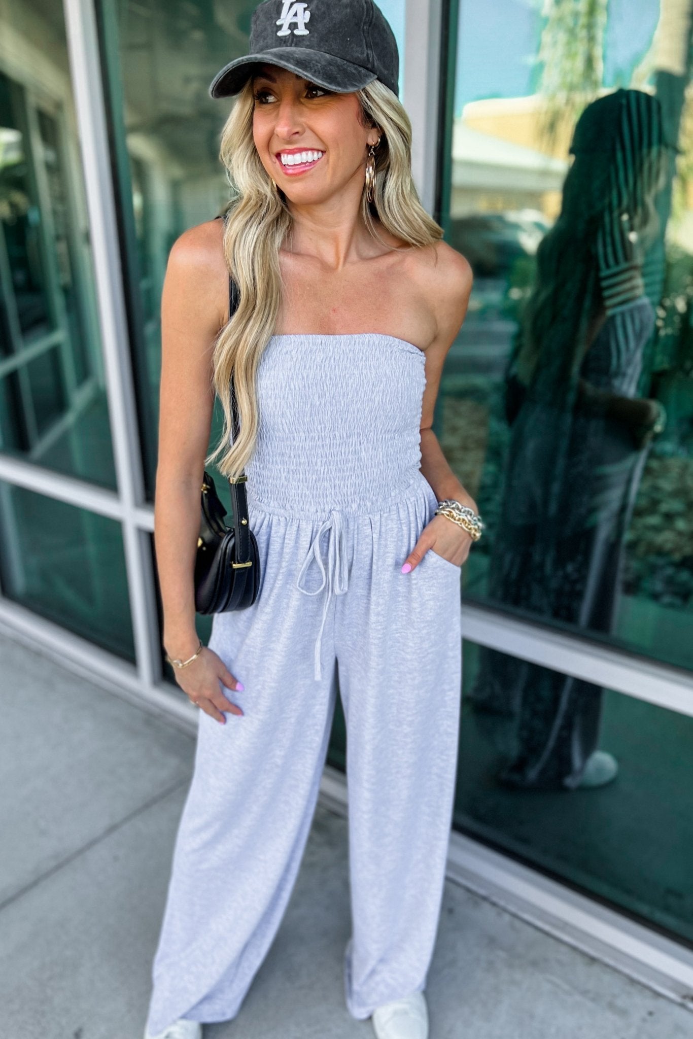Luvik | Trendikäs Olkapää Jumpsuit
